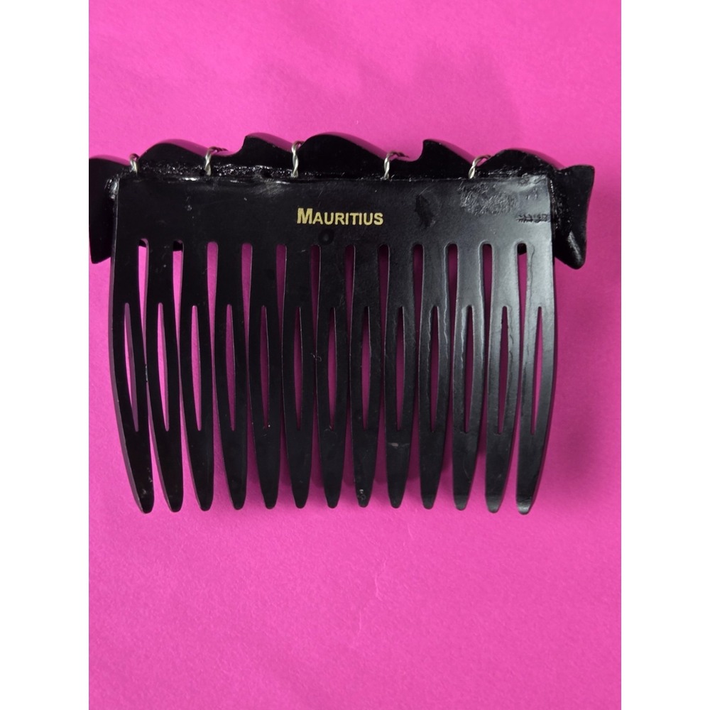 Two Vintage Mauritius Women's Hair Combs Plastic Black Gold Classic Retro - Picture 4 of 7